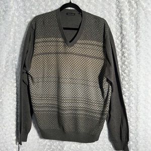 VanHeusen Mens V Neck sweater